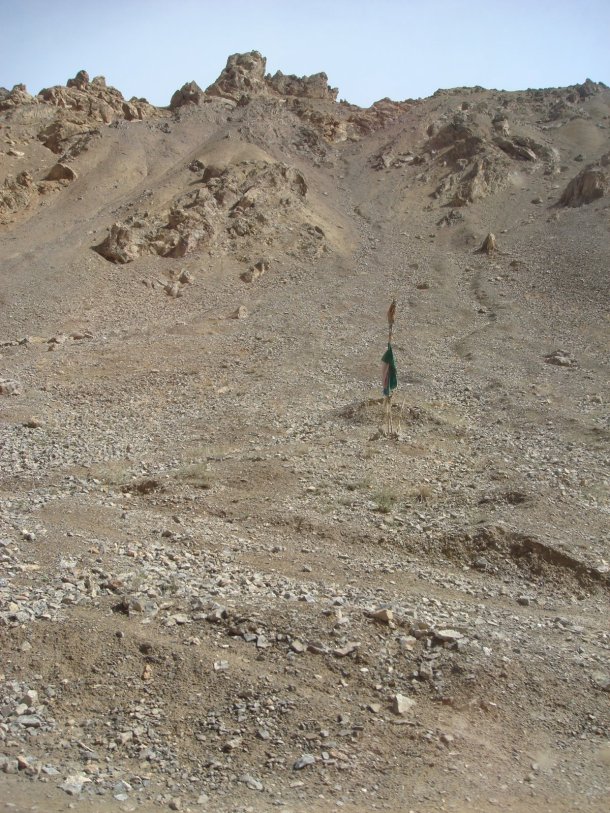 martyr's-grave-afghanistan